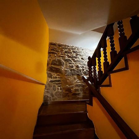 Hotel Caldelas Sacra-Pension Rustica 3 Estrellas Castro Caldelas Exteriör bild